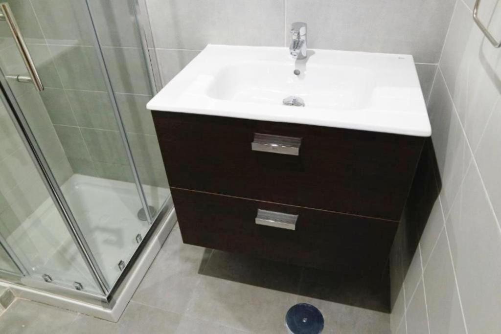 Travelstep General Ricardos Apartment Madrid Luaran gambar